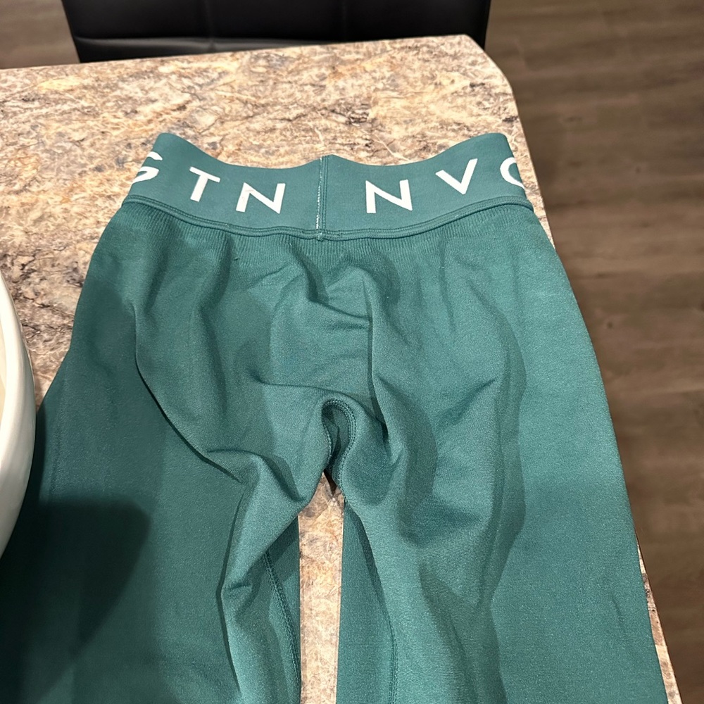 Nvgtn full leggings